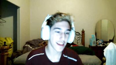 Live Cam Show with Blueiphone19: Webcam Fun on iPhone!