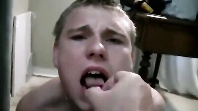 Bareback Blow Job Bonanza: Deans First Time Getting Sucked