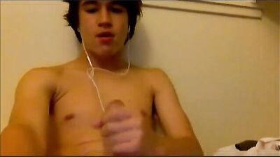 Streaming Jizz, The Cam Whiz Live