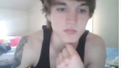 Amateur Bisexual Cum Shots: Cybersexing