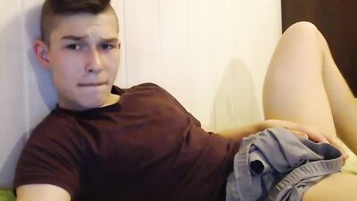 Muscle Smileys Cumming in Cum Shot Solos