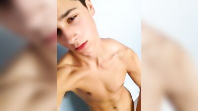 What a Solo Web Cam Cutie?