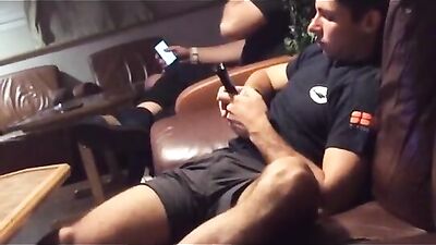 This straight guy just cant get enough of looking at amateur guys