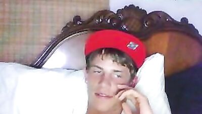 Amateur Twink Cums On Huge Dicks