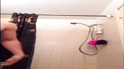 WATCH: Straight Guys and Their Big Cocks Get Action with Bisexual Brianlandry1!