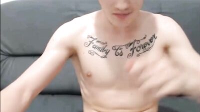 Buddy Love - Family Guys Muscular Blonde Boys Shoot Their Hot Cum All Over The Place