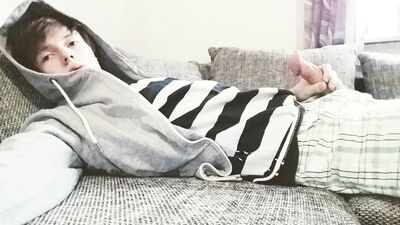 Webcam Self-Lover - A Self-Fulfilling Amateur Webcam Experience