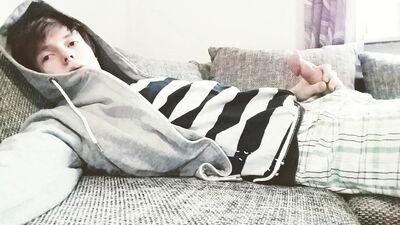 Webcam Self-Lover - A Self-Fulfilling Amateur Webcam Experience