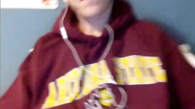 Jerking Off Blondie, One Handed