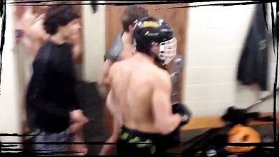 Dick-swinging, crotch-grabbing action in the boys room!