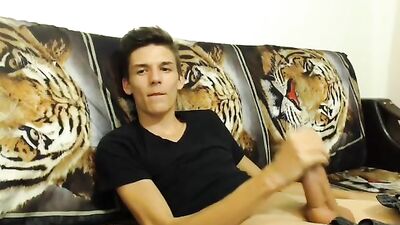 Webcam Big Dick Sensation - A Huge Cock All By Itself