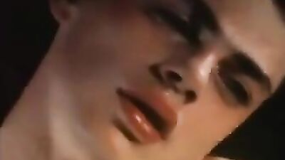 A French Twist: A Vintage Love Affair