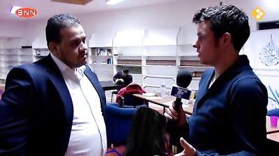 Bareback on Live Broadcast: Amateur Straight Male Friends Get Nude in Public