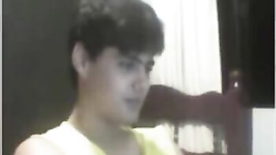 Hand job in hand with a friend: amateur, fetish, webcam