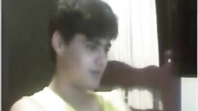 Hand job in hand with a friend: amateur, fetish, webcam