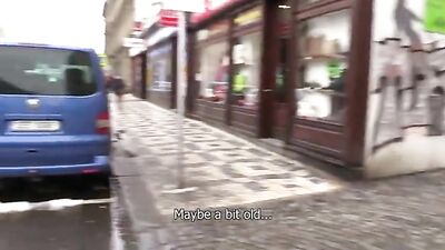 CarPlay: Raw Amateur Bareback Action!