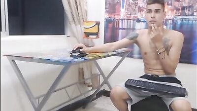 Sexy Emilian Gets Down and Dirty with his Hunky Partner