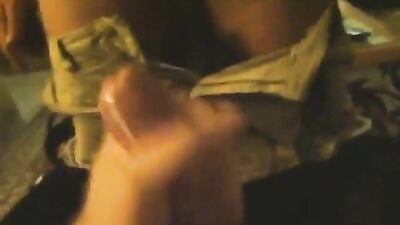 Two buddies squirt in unison