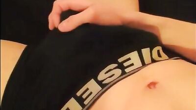 Hot Hands: Diesels Intense Cummings