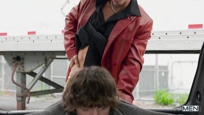 Big Dicked Bottom Fucked By The Salesman - Spikey Dee