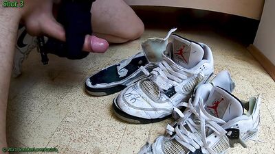 13 Cumshots on trashed Nike Jordan (quick)
