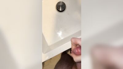 Ginger Otter Cumshot