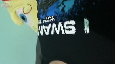 Sinubukan kung Hawakan ang titi ni Daddy