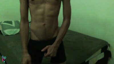18 YEAR OLD COLOMBIAN DOES EXERCISES AND HIS DICK GETS HARD