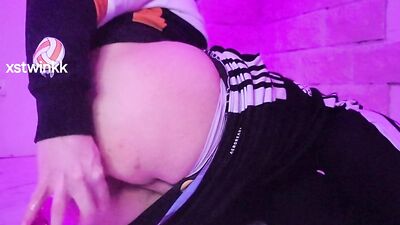 twink shoves a dildo in his ass