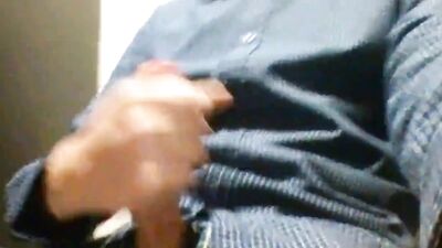 PUBLIC TOILET JERK OFF AND CUM IN GERMAN UNIVERSITY