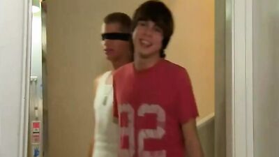 Young Twinks In The Wild - A Rabbits Adventure!