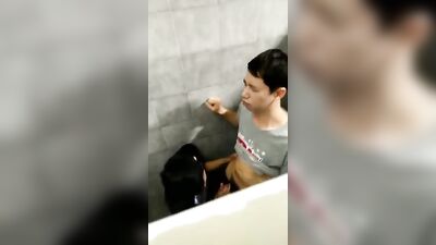 Asian Cum Shots: Public Toilet Facefuck in Shanghai
