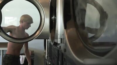 Raw Flip Fuck Bareback Cumshots - Two Boys Meet in the Laundromat for Big Dicks
