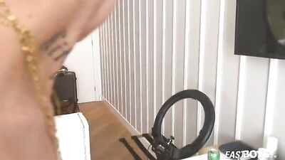 Colombia 8: Mr. Muscle Handjobs - The Calvin Junior Sequel