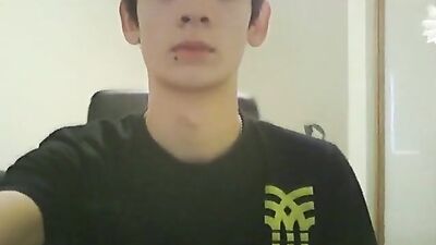 So Smooth 2: Web-Cam Solo Handjob - Explore the Ultimate Gay Porn Experience!