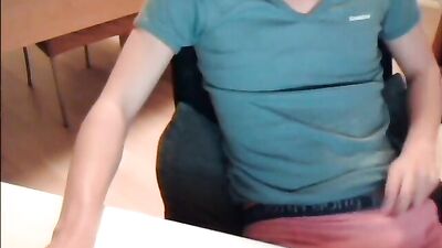 Young & Hung: Web-Cam Solo Handjob Revenge!