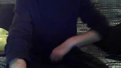 Care of every detail: Amateur Cum Shots and Handjobs