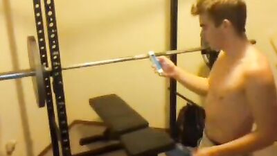 Chunky Cam Cum Caper: Amature Cum Shots Handjob Delight