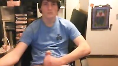 Hands On Experience: A Gay Amateur Porn Video