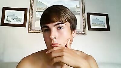 Ass Show Off: Cumming in Front of the Cam!