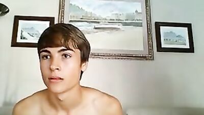 Ass Show Off: Cumming in Front of the Cam!