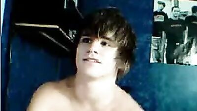 Fit Jerk Boy: Cum Shots & Web-Cam Solo Delight