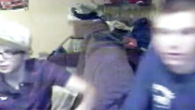 Gay Web-Cam Hookups: Loves Friends Dick