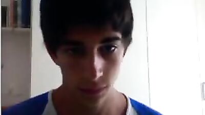 Cumming for Cute - A Gay Porn Video with Hot Men and Steamy Action!