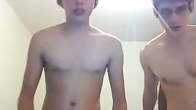 Handsome Couple - Amateur Cum Shots & Handjob Delight