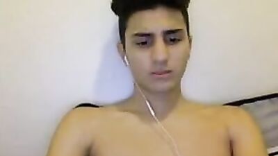 Good Guy: Amateur Ass Play Handjob - Revisited!