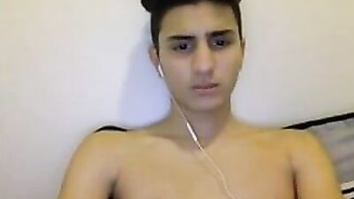 Good Guy: Amateur Ass Play Handjob - Revisited!