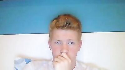 Beauty Boys: Amateur Blond Ass Play