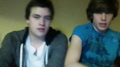 Gay Couples Sweet Handjob Adventure: Amateur Oral Delights!