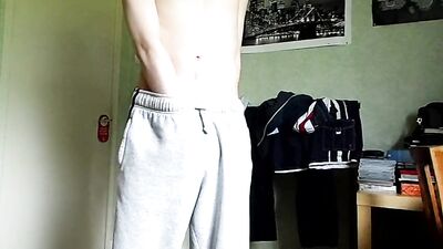 Sweet boy - Amature Cum Shots Handjob